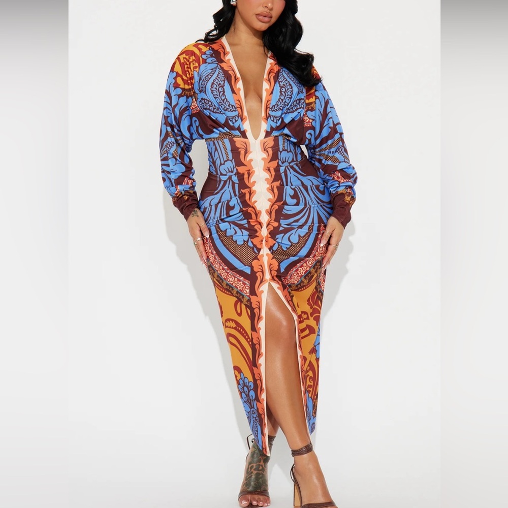 Fashion novas city nights midi dress